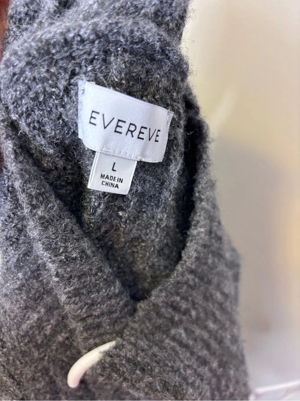 Evereve Sleeveless Turtleneck Cable Knit Sweater - Charcoal Gray Large
